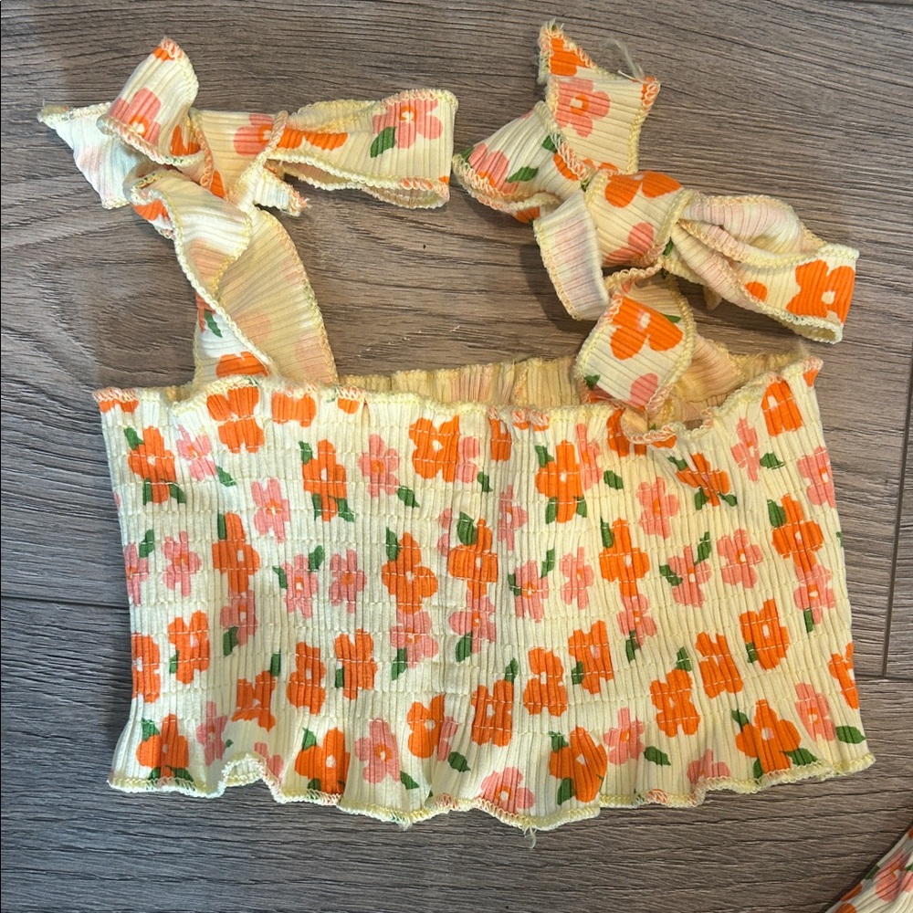 Floral Two-Piece ribbed Set with Orange and Cream Size 3-4T - Picture 3 of 8